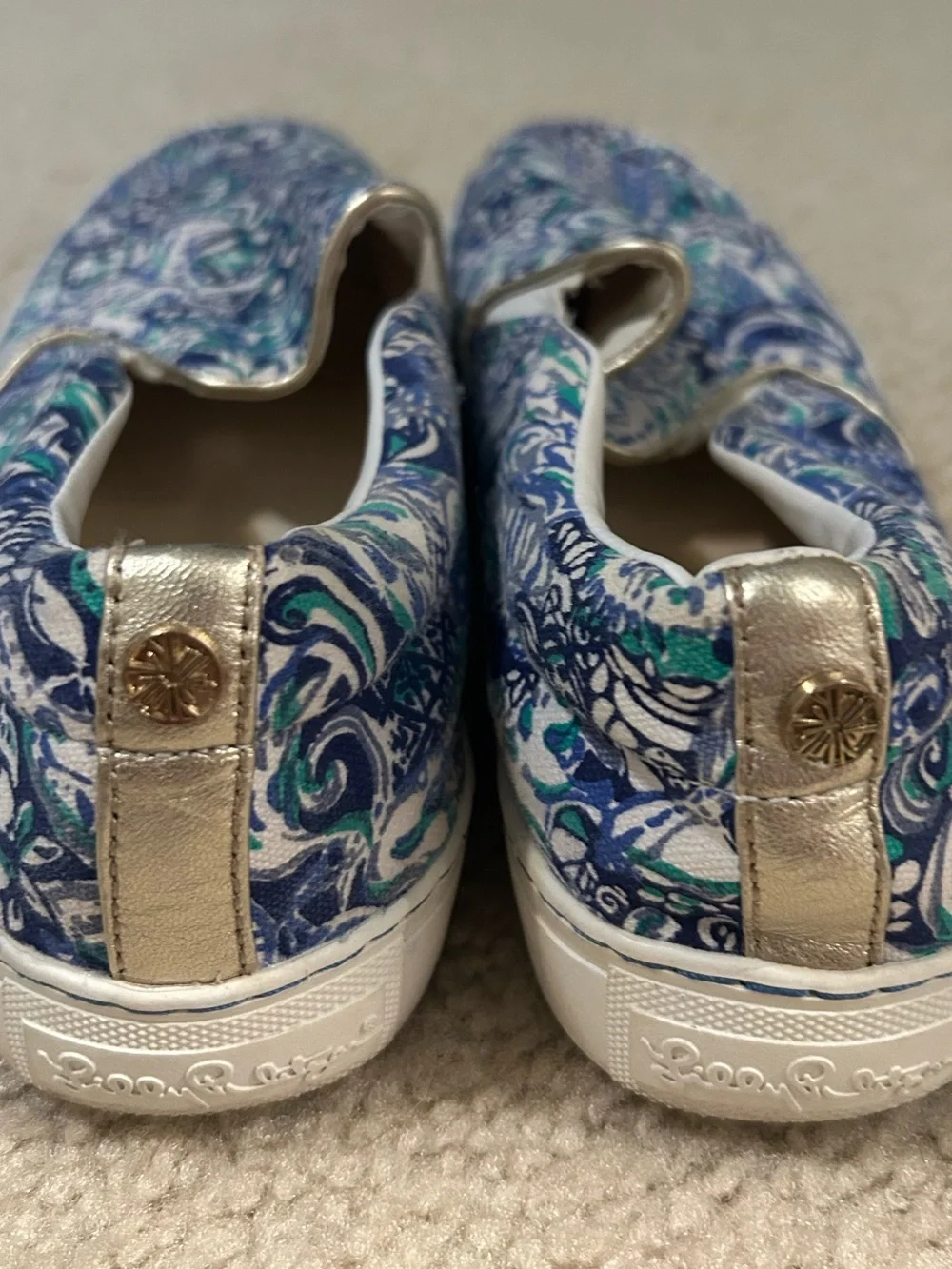 Lilly Pulitzer Blue White Teal Patterned Slip-On Sneakers
